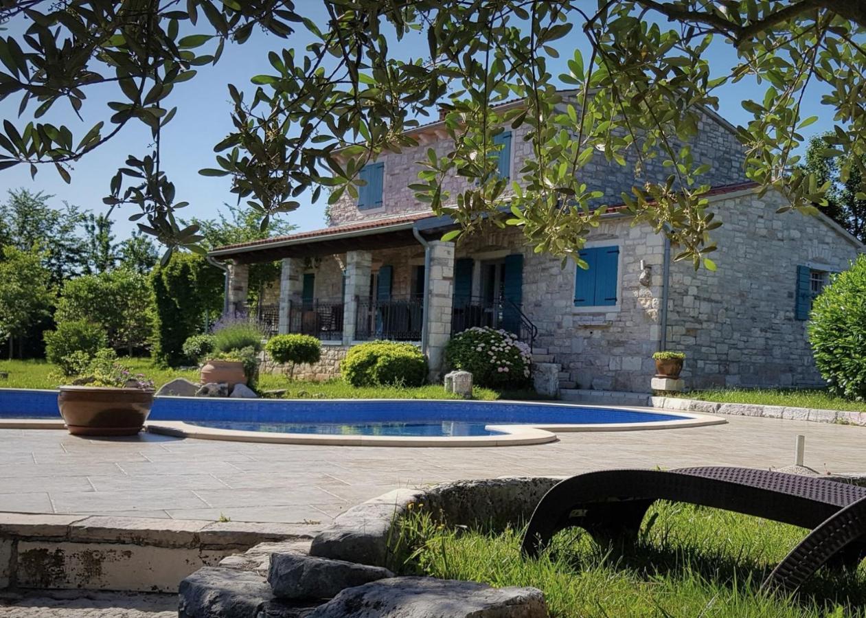 Villa Slivari Zminj Экстерьер фото